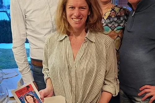 gruppenbild.jpg